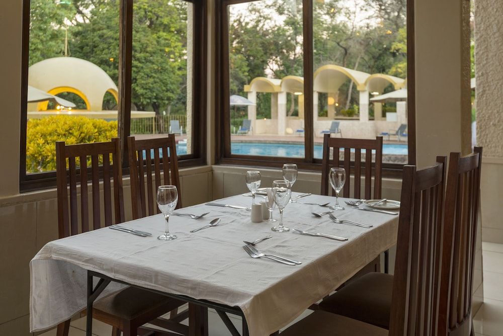 undefined Victoria Falls Rainbow Hotel 9