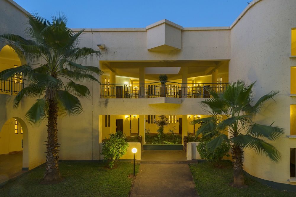 undefined Victoria Falls Rainbow Hotel 2