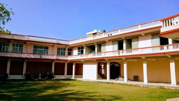 undefined Hotel Sheesh Mahal Residency 3