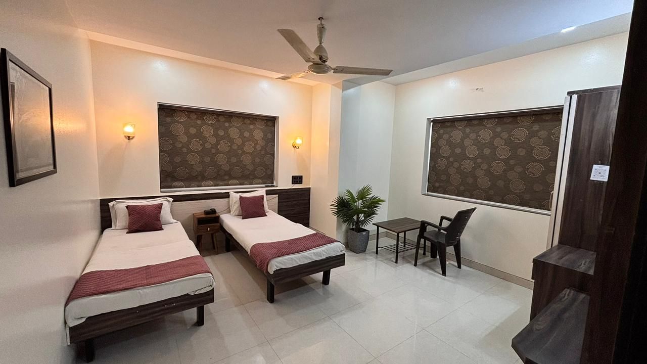 RAU HOTEL