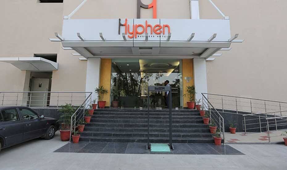 undefined Hyphen Premier Meerut 7