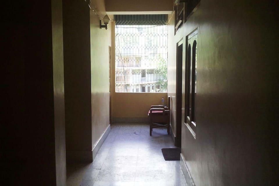 undefined Anne Hotel 9