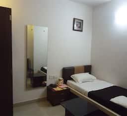 undefined Hotel Sri Ganesh 9