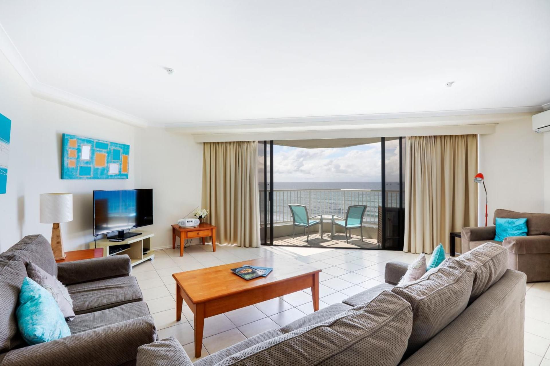 undefined The Breakers 4