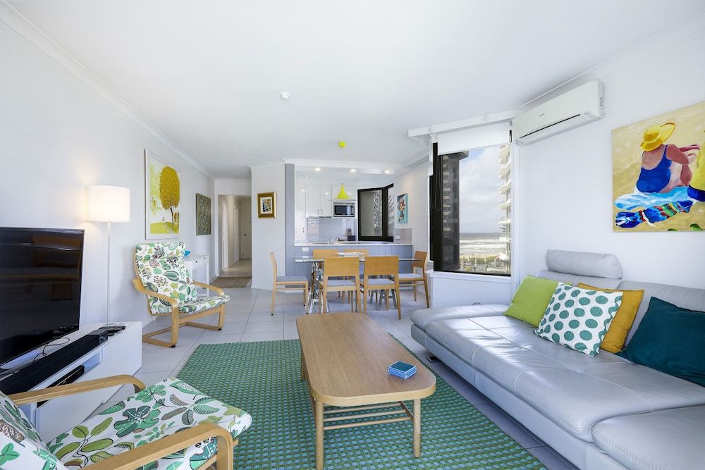 The Breakers One Bedroom Apartment 3