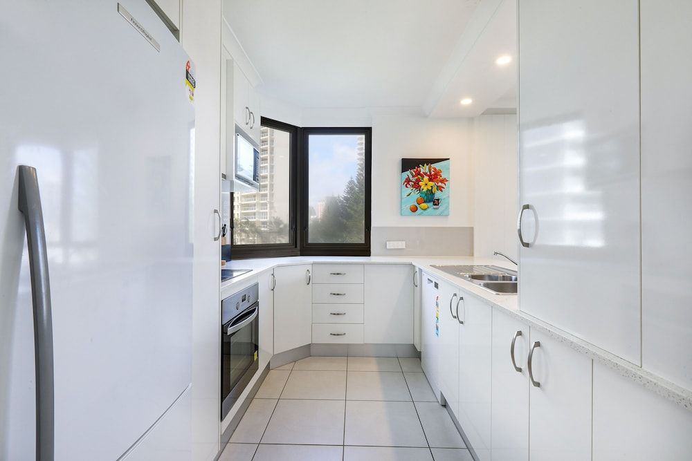 The Breakers One Bedroom Apartment 7