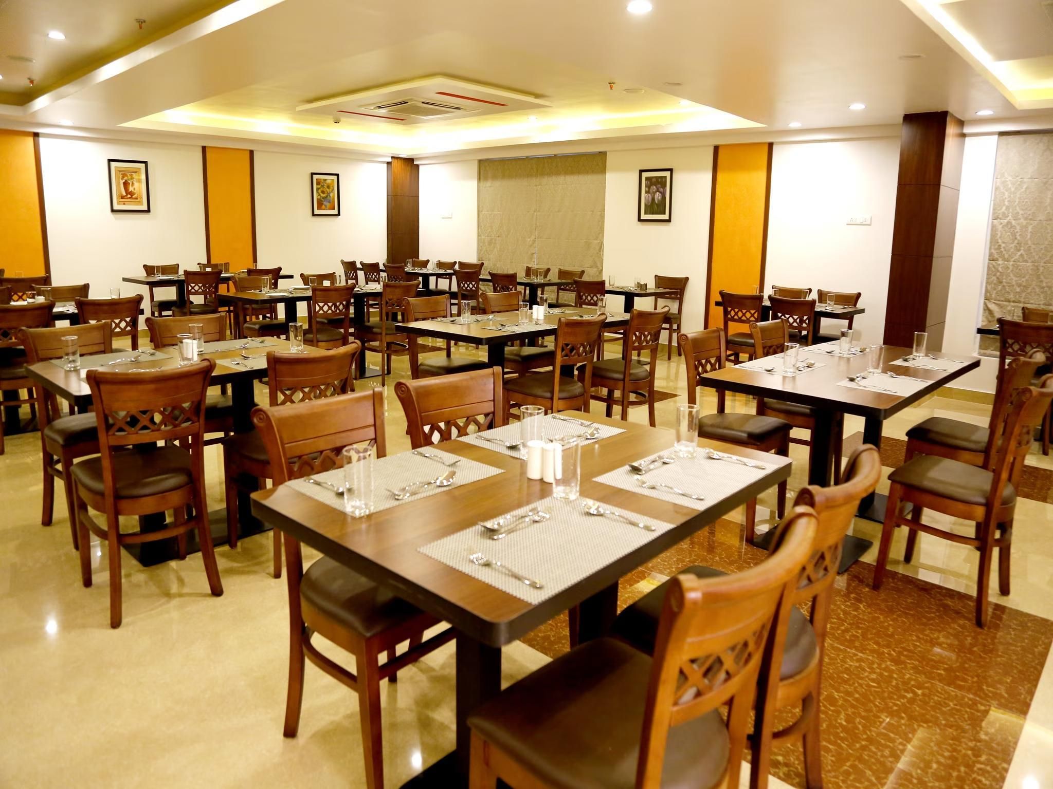 Food & Dining