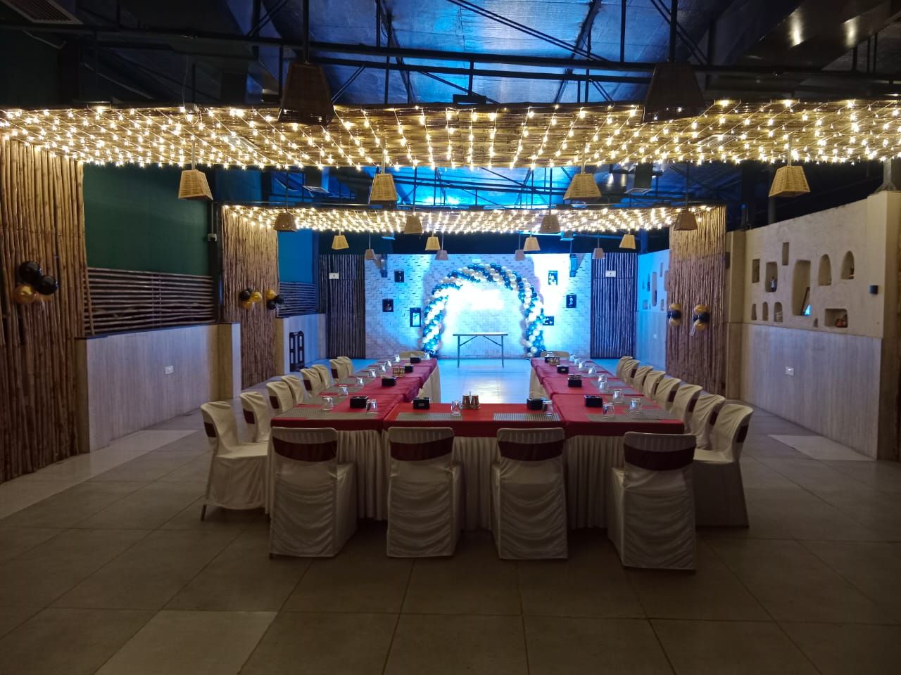 Food & Dining