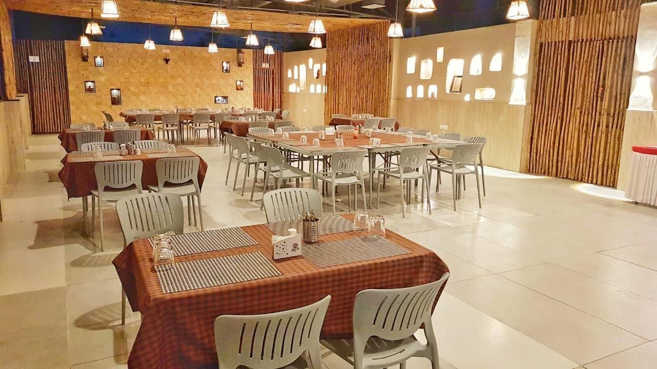 Food & Dining