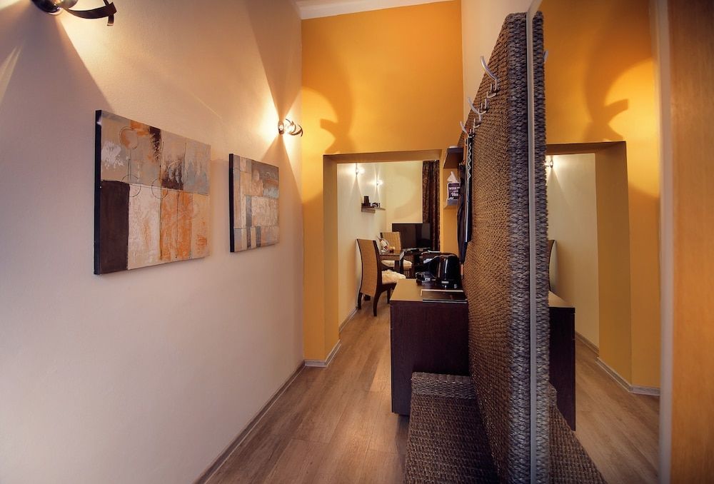 City Residence Apartment Hotel Studio 5