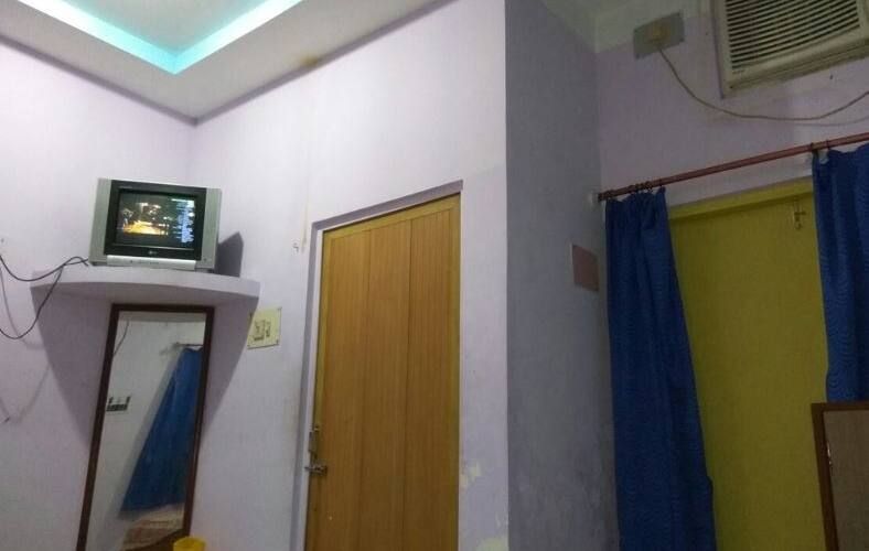 undefined Hotel Babylon 7