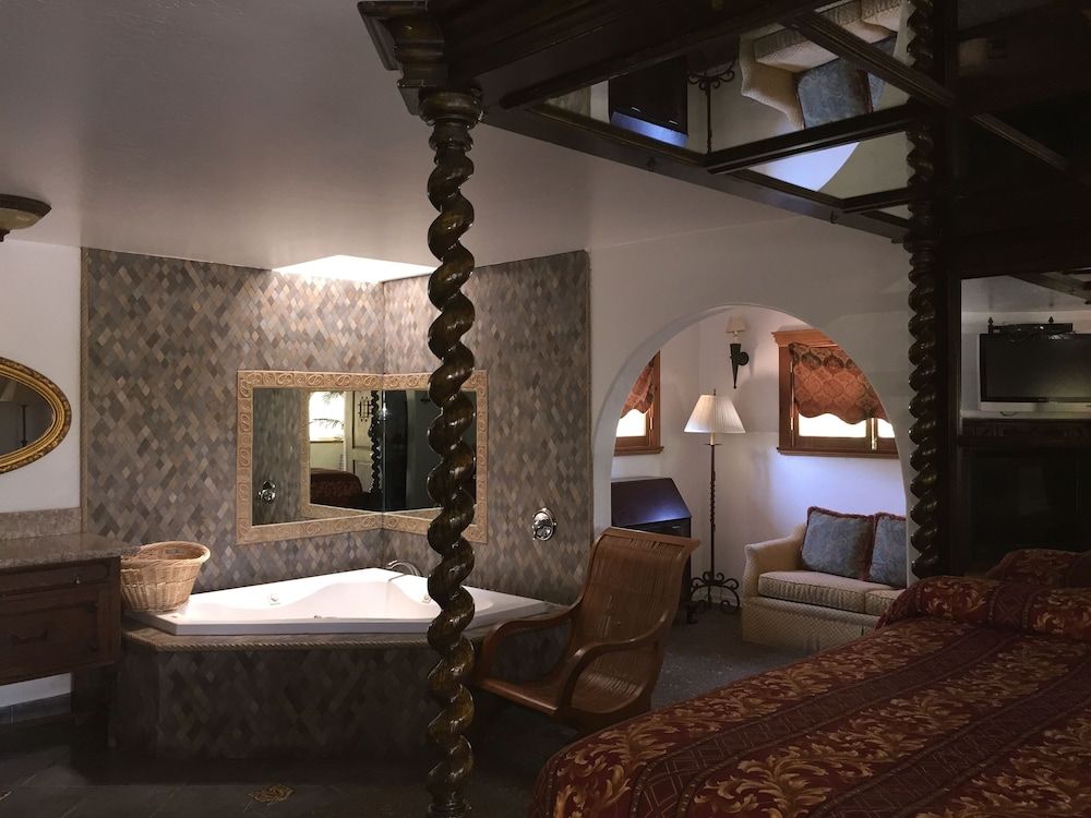 Chantico Inn Suite, 1 King Bed