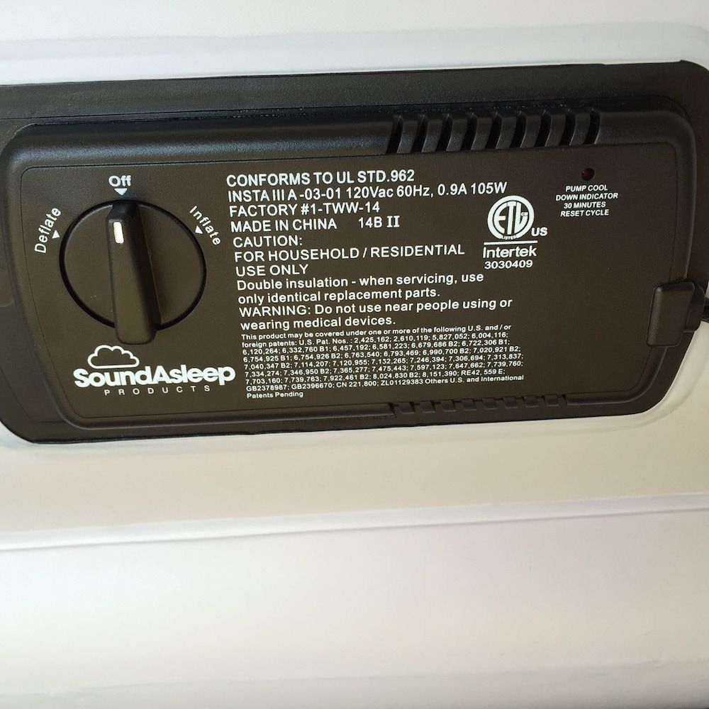 Apartments@Convention Center-16th Street Mall Premium, 1 King Bed, 1 Queen Air Bed, 2 Bath, Balcony, Kitchen 10