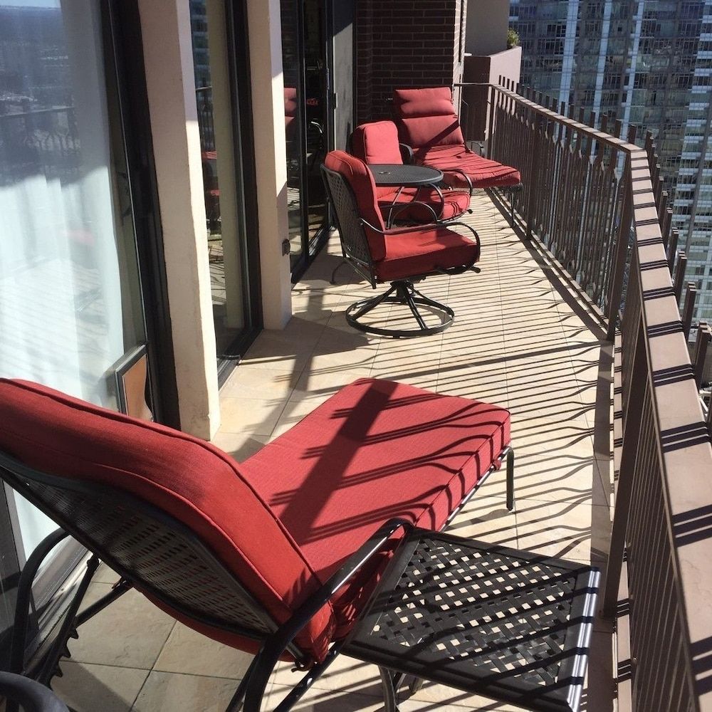 Apartments@Convention Center-16th Street Mall Premium, 1 King Bed, 1 Queen Air Bed, 2 Bath, Balcony, Kitchen 7