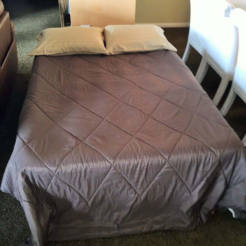 Apartments@Convention Center-16th Street Mall Premium, 1 King Bed, 1 Queen Air Bed, 2 Bath, Balcony, Kitchen 3