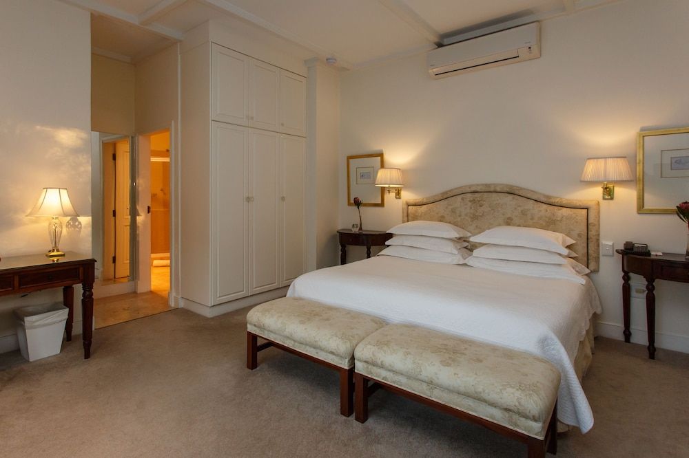 Executive Suite, 1 King Bed