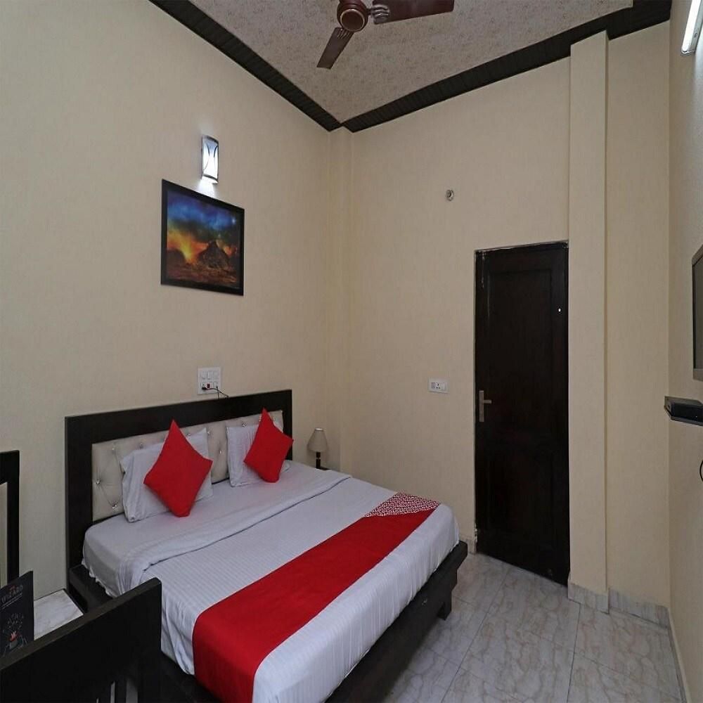 undefined Hotel Sanaya 4