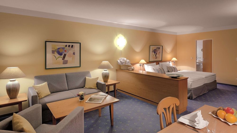Best Western Aparthotel Birnbachhoehe Suite, 1 Double Bed, Kitchenette (Cozy Sitting Corner) 3