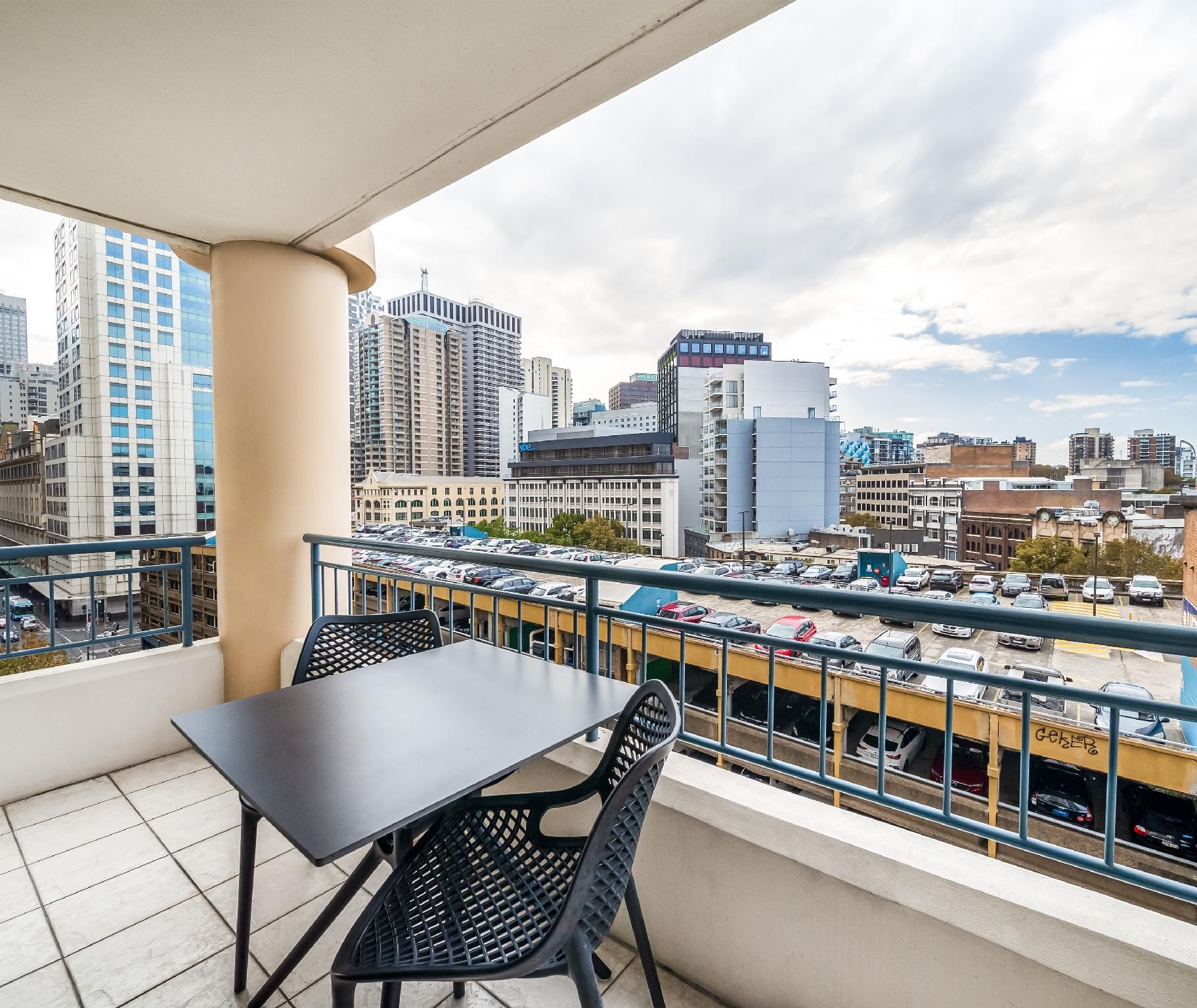 Oaks Sydney Castlereagh Suites 1 Bedroom City View Apartment, No Housekeeping