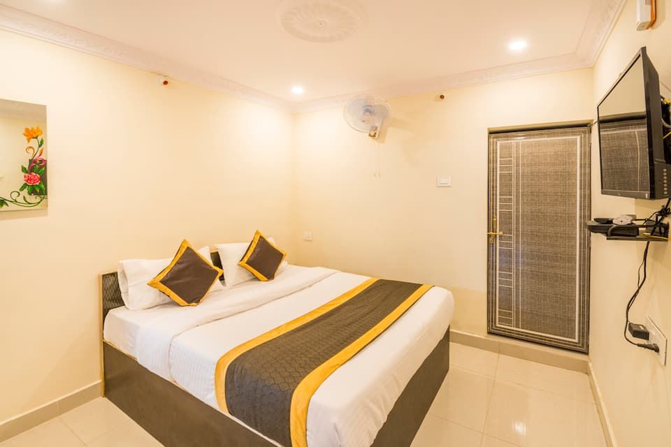 At Home Prakruthi Resorts Standard Room