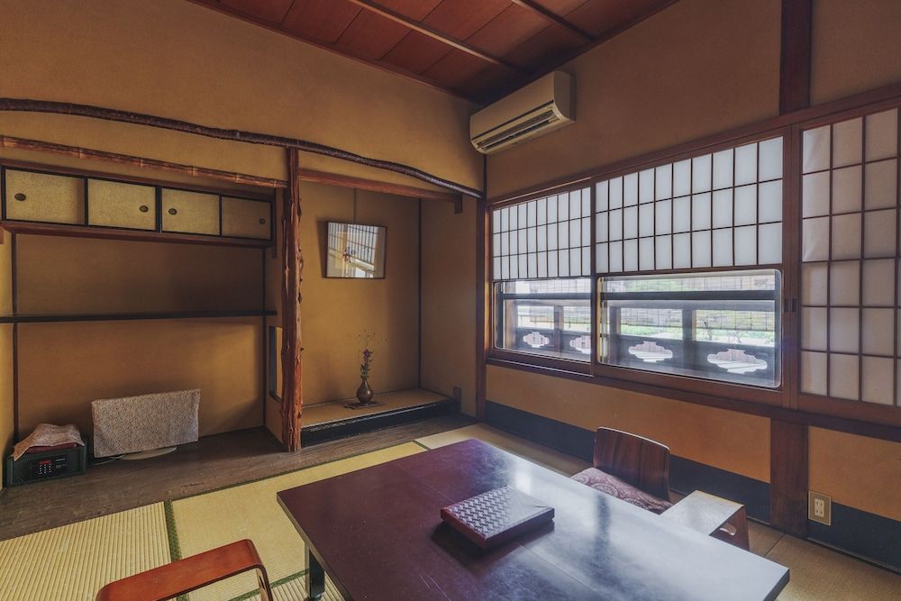Ryokan MOTONAGO Traditional Room, Non Smoking, Shared Bathroom (SUMINOE / SENKA)