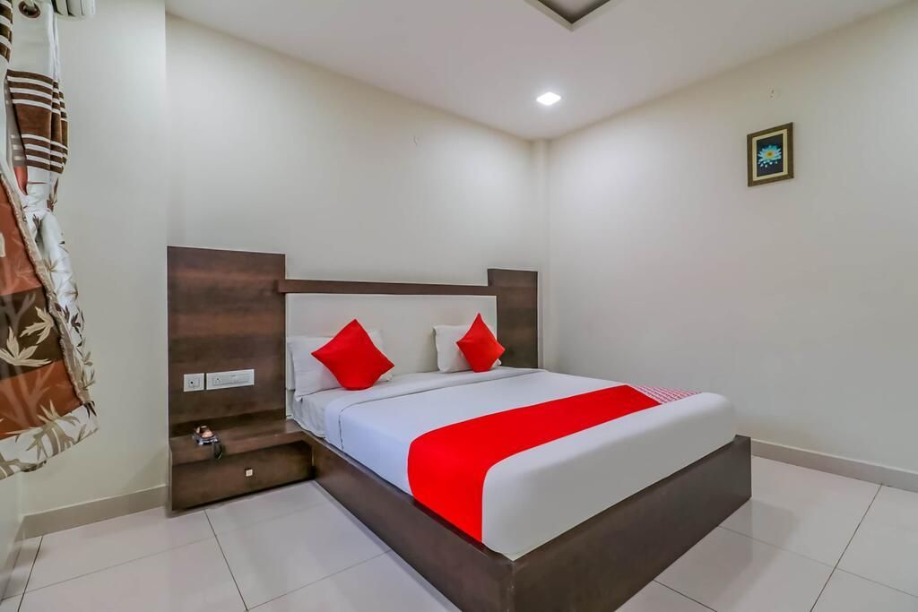 undefined Hotel KH Plaza 6