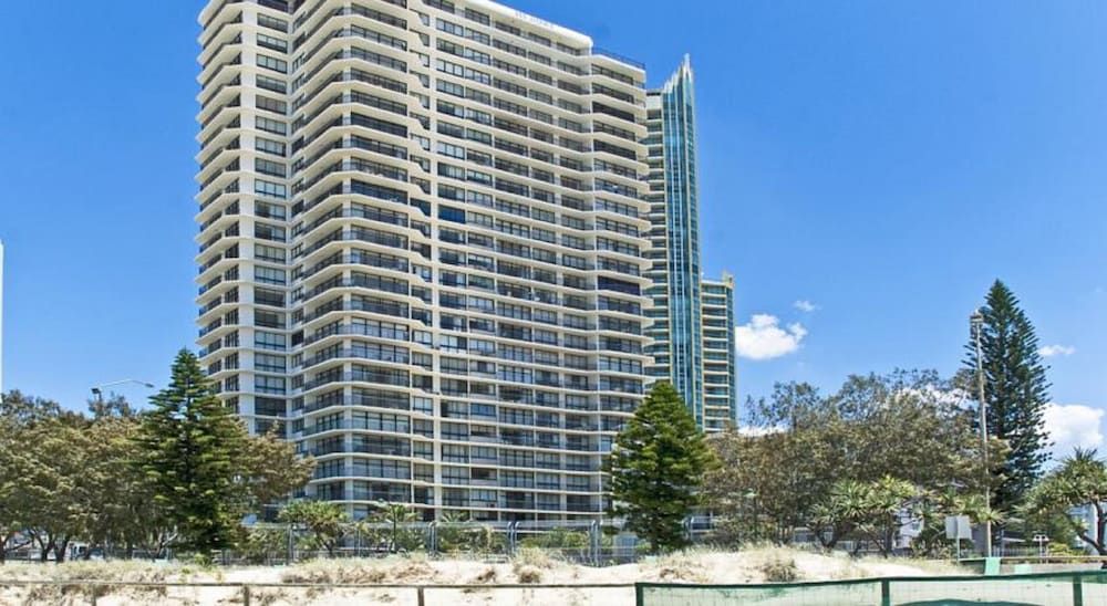 undefined Hi Surf Beachfront Resort Apartments 8