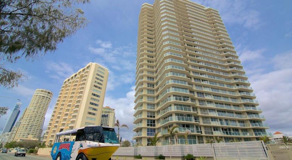 undefined Hi Surf Beachfront Resort Apartments 6