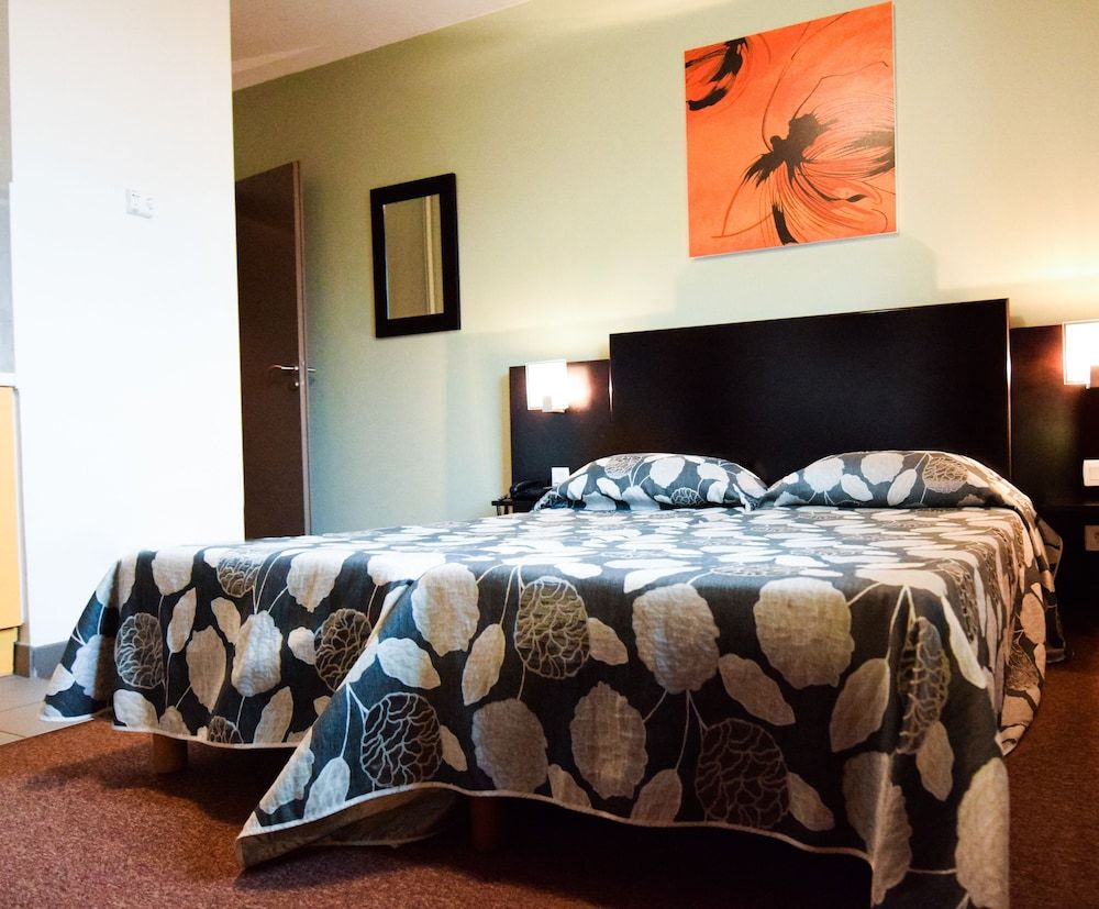 Residhotel Lyon Lamartine Studio, 1 Double or 2 Twin Beds 2