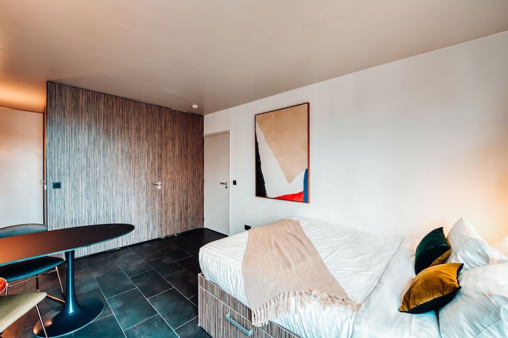 Cowool Cergy Comfort Family Apartment (70m) 4