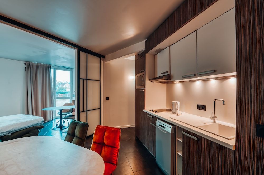 Cowool Cergy Comfort Family Apartment (70m) 25