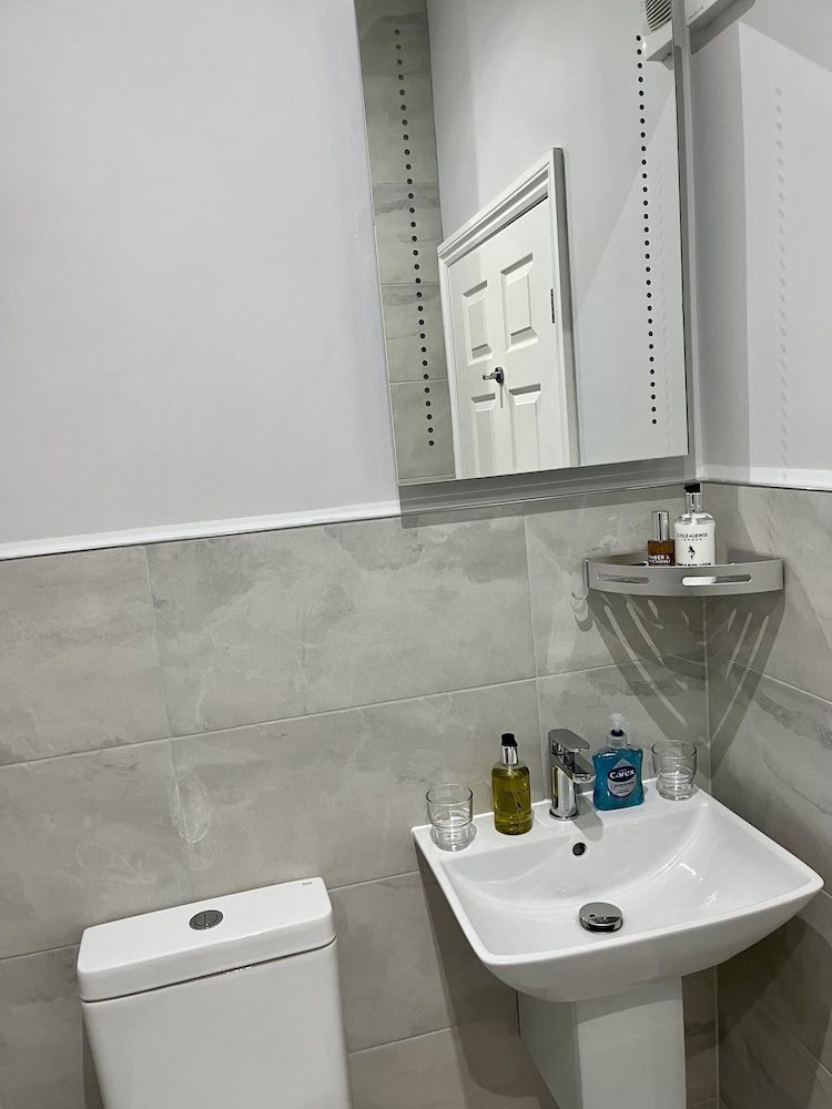 Bentley Lodge Guest House Luxury Double Room, 1 King Bed, Room 5 9