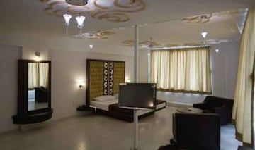 Hotel Relish Super Deluxe