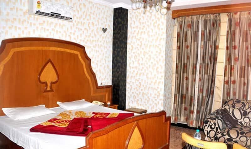 undefined Hotel Natraj 7