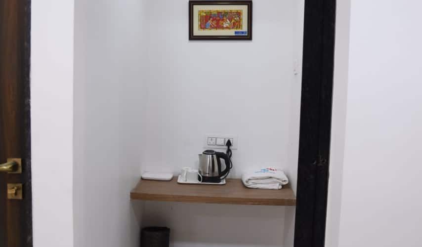 Royal Clarks Inn Suite Room 5