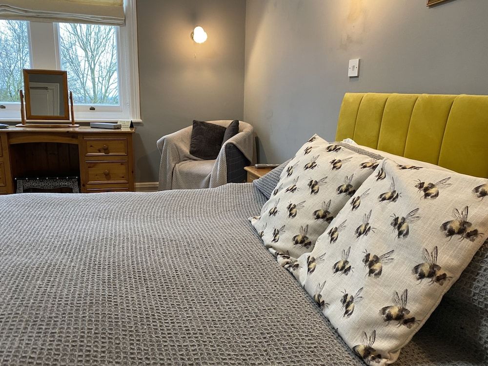 Old Manse Hotel Double or Twin Room, Ensuite 3