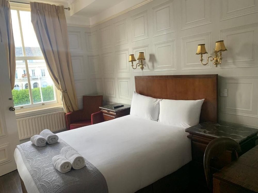 Beech Mount Hotel - Free Parking Double Room
