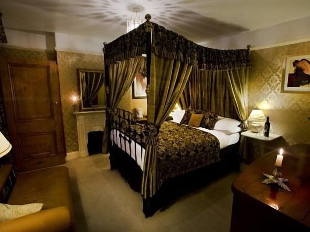 The Old Registry Haworth