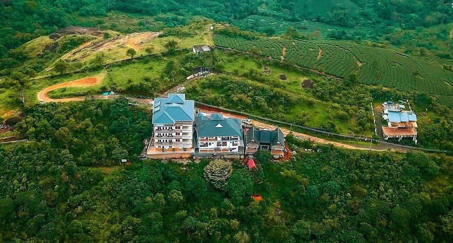 undefined Tower Sky Hill Resort 5