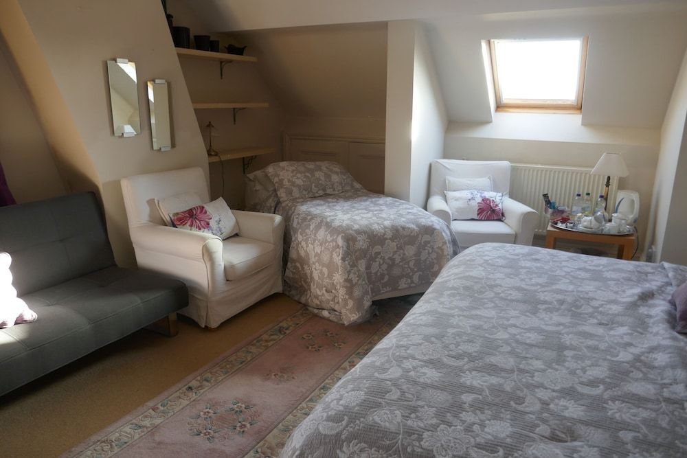 Kerrington House Triple Room, Ensuite 5