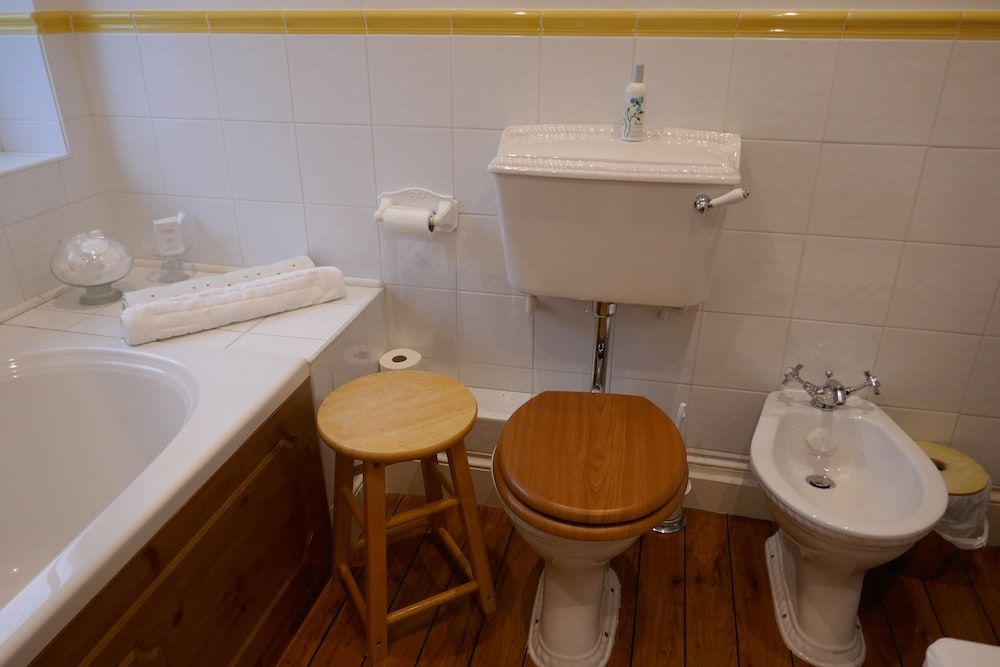 Kerrington House Luxury Double Room, Ensuite (Jasmine) 3