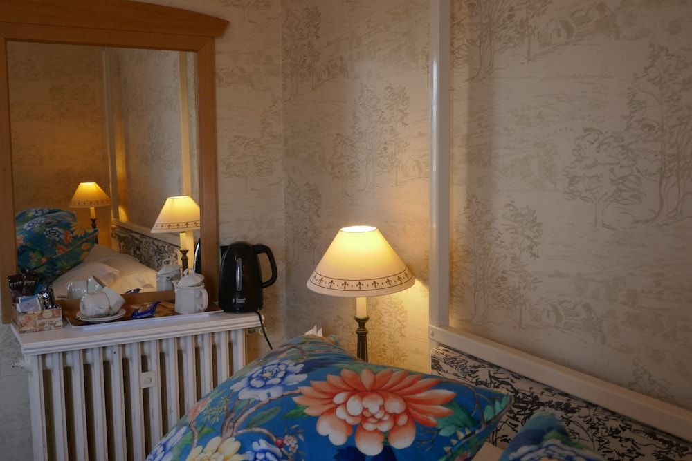 Kerrington House Luxury Double Room, Ensuite (Jasmine) 5