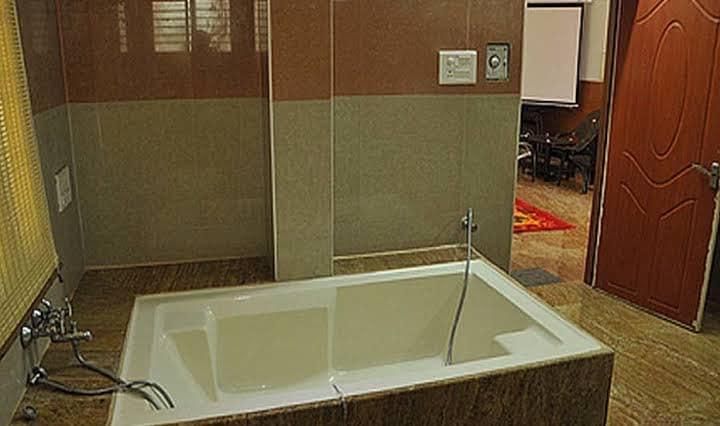 undefined Mangai Towers AC 10