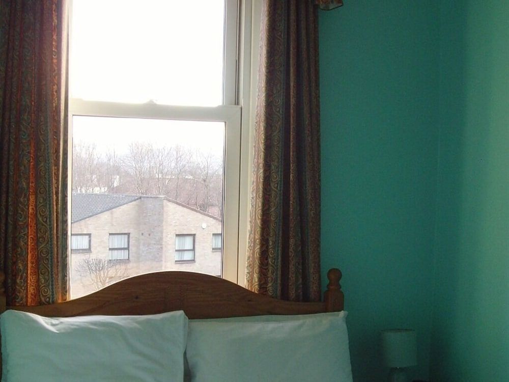 Twin Lions Hotel Double Room, Shared Bathroom ((Jacuzzi)) 2