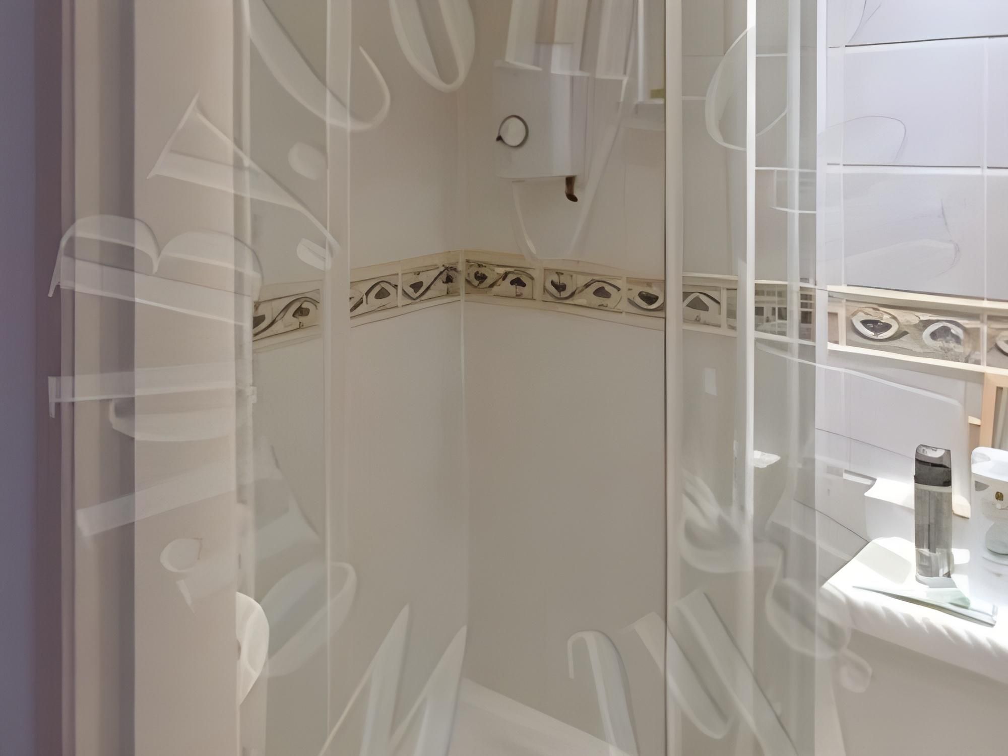Double room-Private Bathroom-Ground Floor