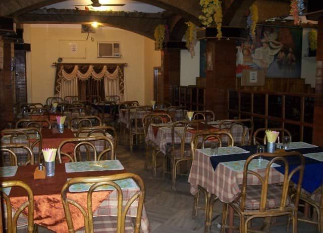 restaurant