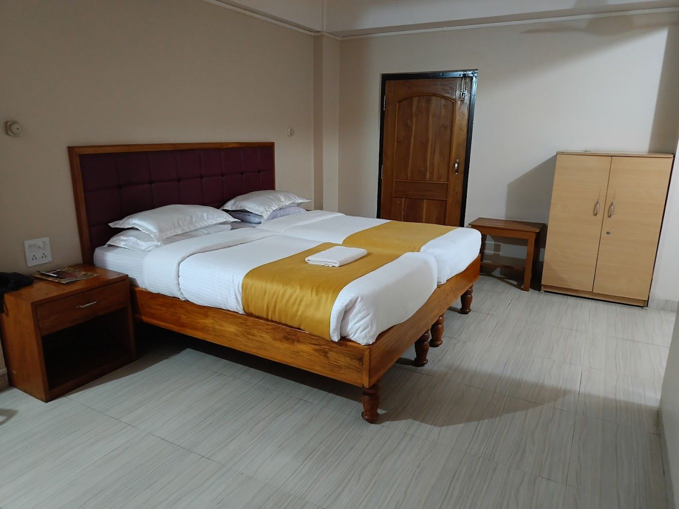 Hotel Rikman Continental Deluxe Room 3