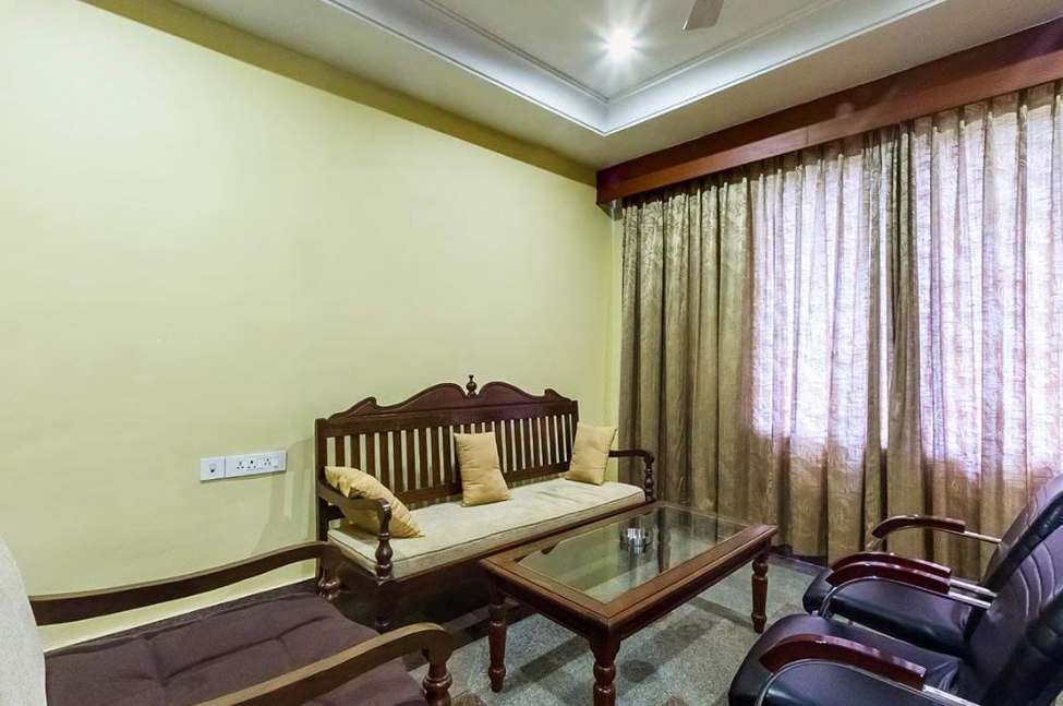 KRISHNA HERITAGE Executive Cottage Garden View 7