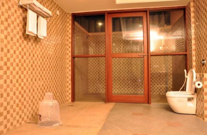 KRISHNA HERITAGE Executive Cottage Garden View 6