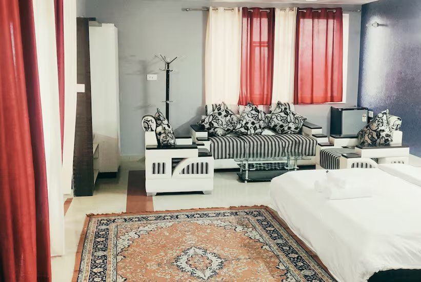 Hotel City Square Suite Room